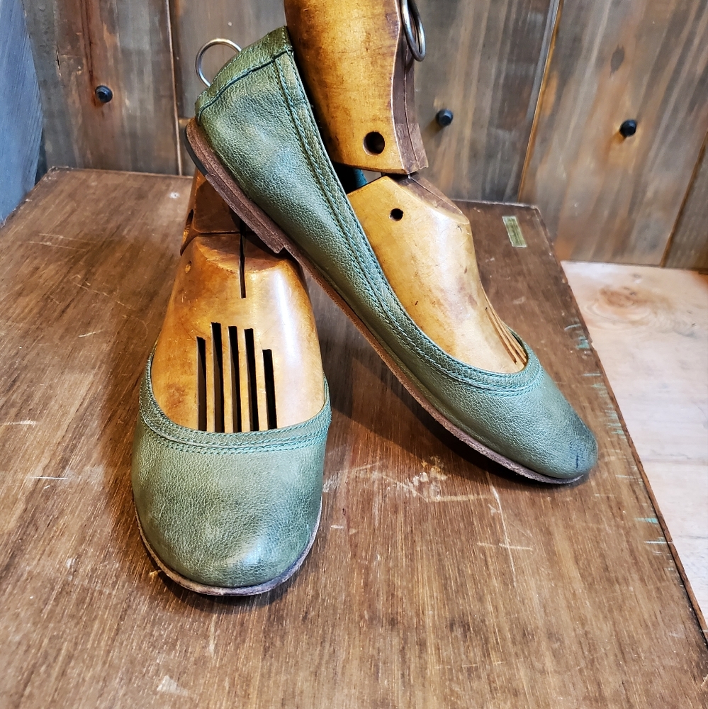 Frye Carson Ballet Flat